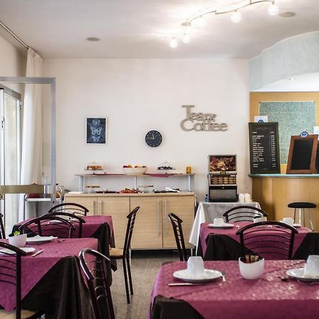 Hotel Fattori Cesenatico Kültér fotó