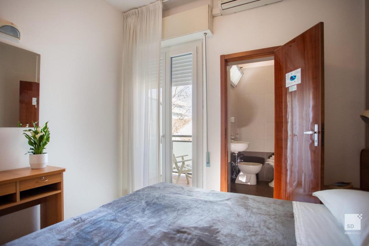 Hotel Fattori Cesenatico Kültér fotó