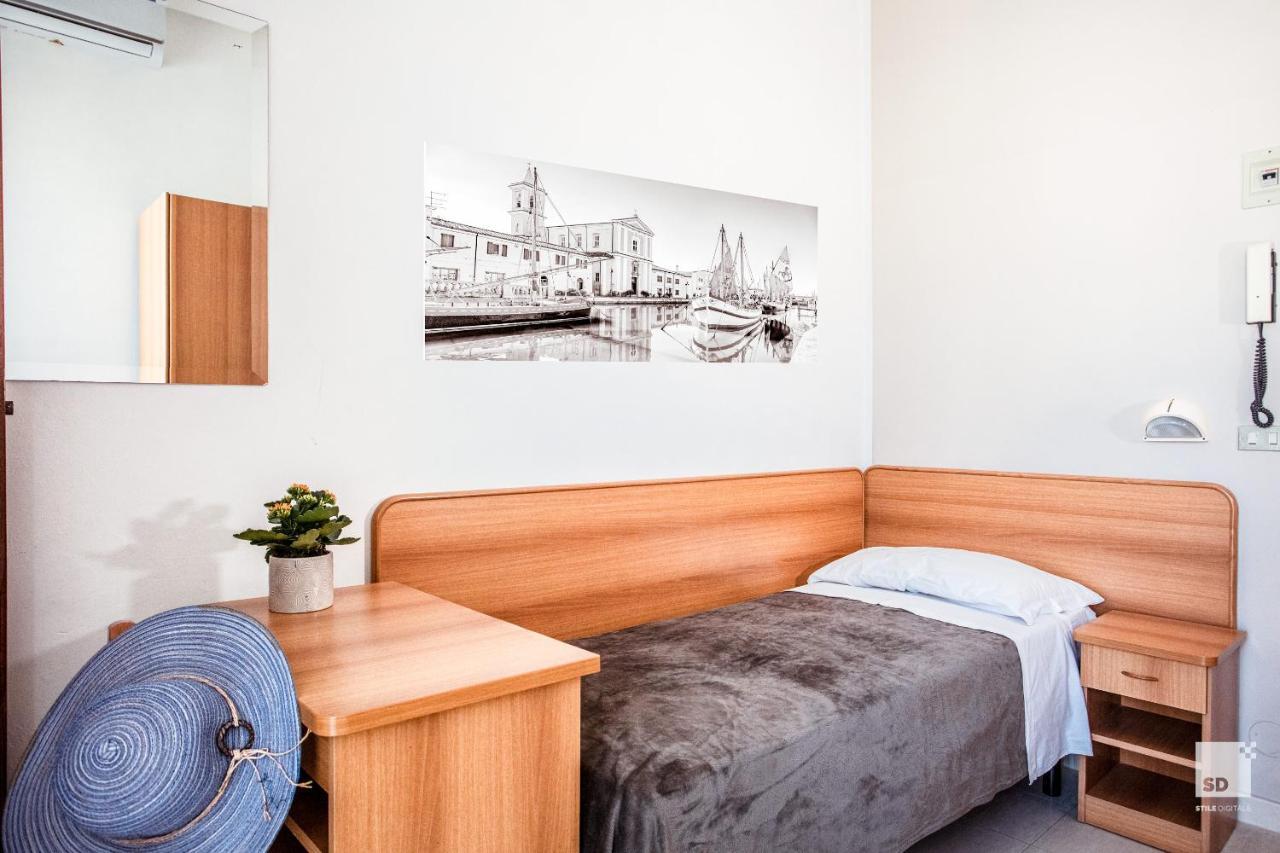 Hotel Fattori Cesenatico Kültér fotó