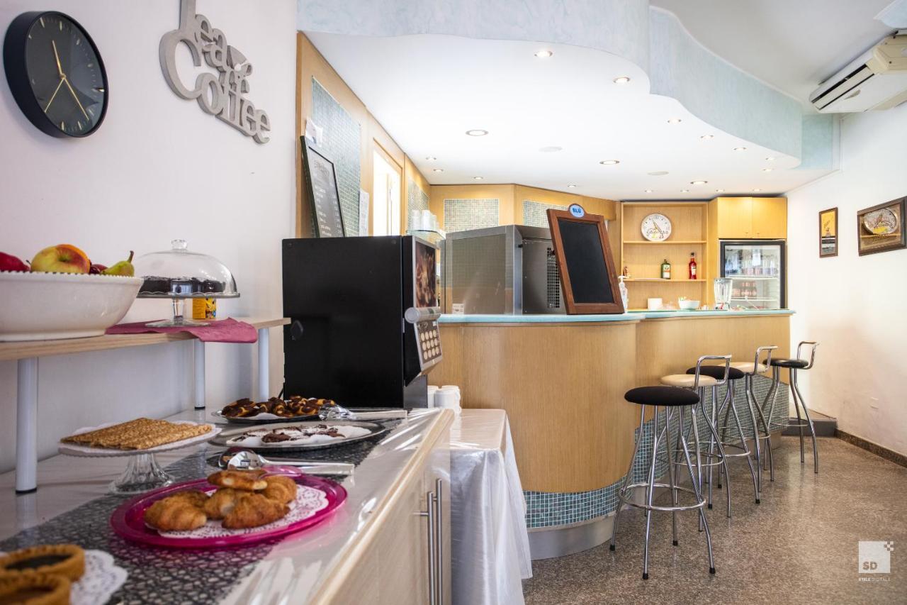 Hotel Fattori Cesenatico Kültér fotó