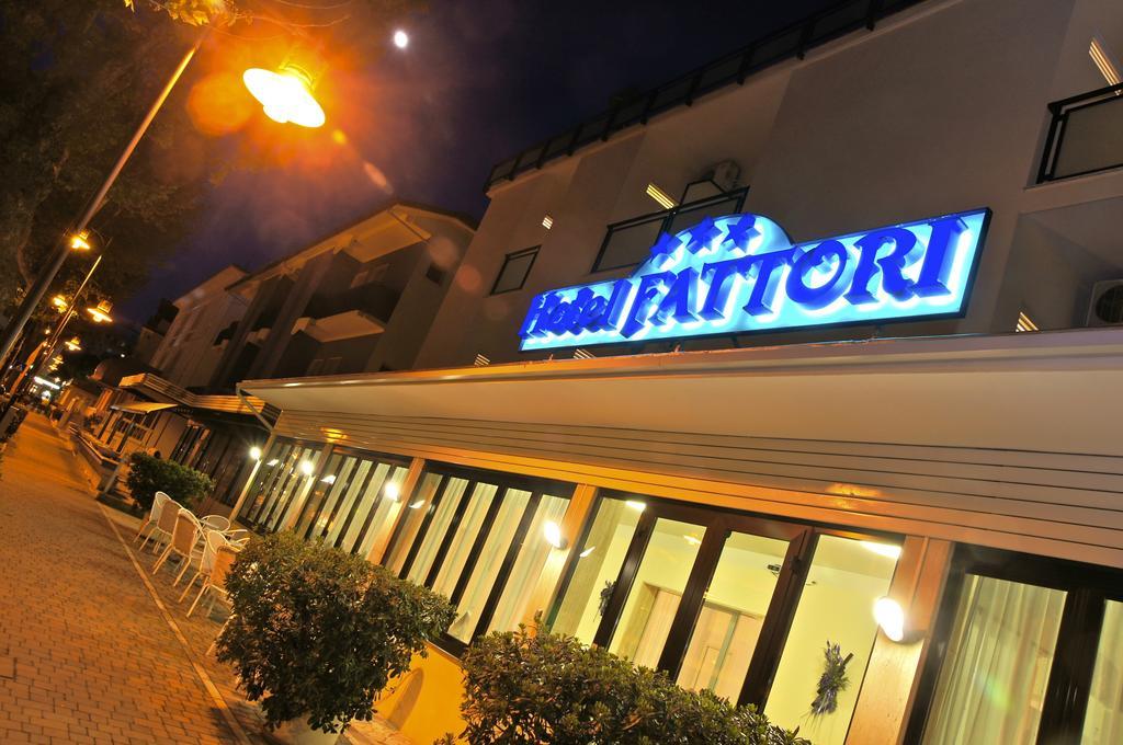 Hotel Fattori Cesenatico Kültér fotó